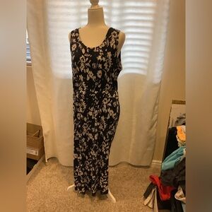 LOFT Navy and White Floral Maxi Dress
